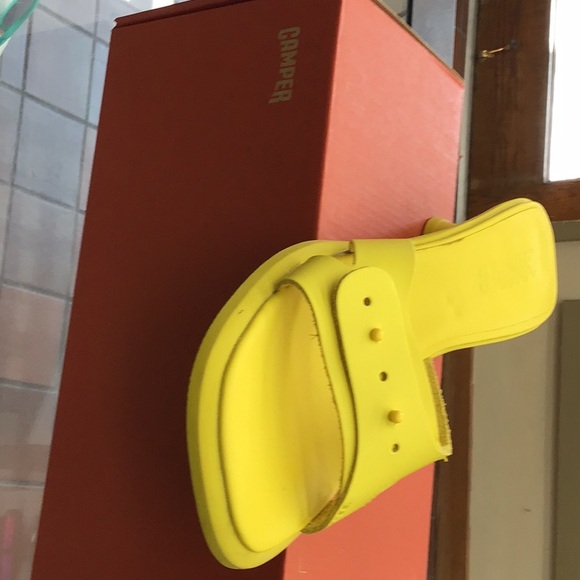 Camper Designer Slide - Picture 2 of 4